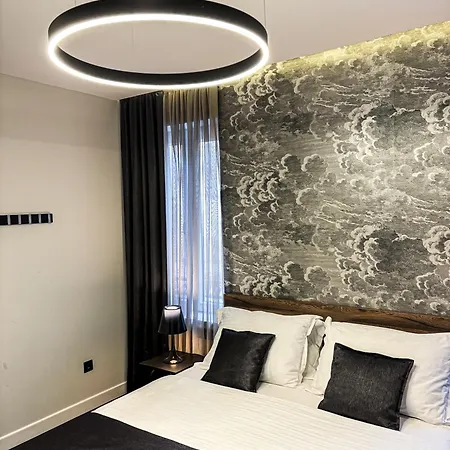 Calma Luxury krevet i doručak 4*