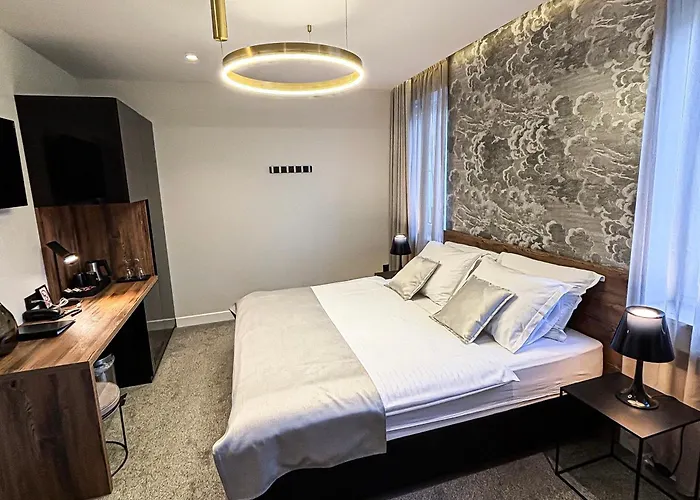 Bed and Breakfast Calma Luxury 4*